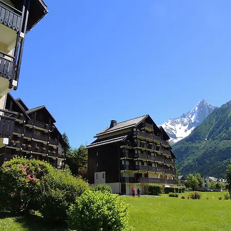 Les Balcons du Savoy-3